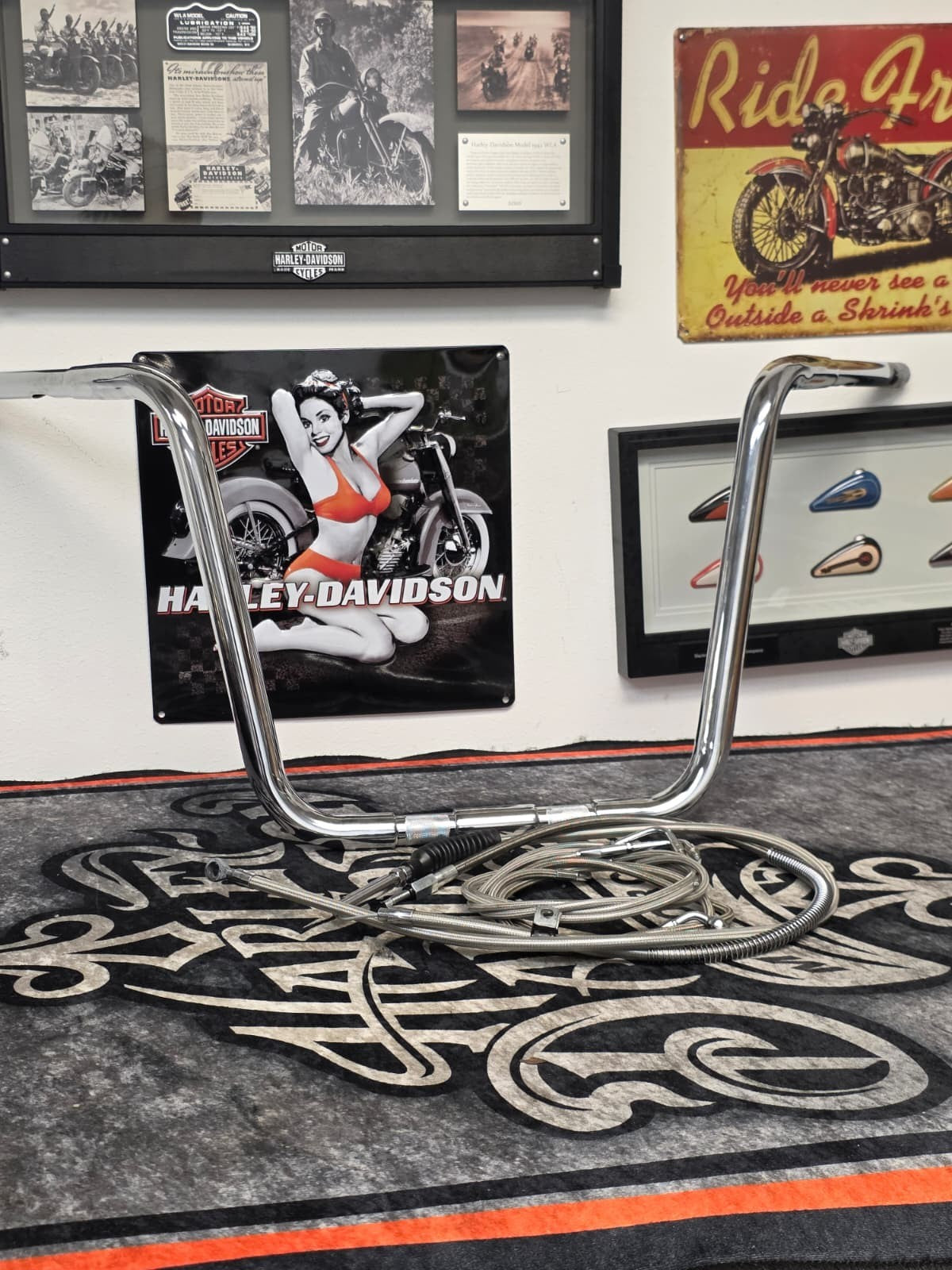 HarleyDavidson HERITAGE FLSTS, 97-2006  Wild . Chubby Ape Springer Handlebar KIT