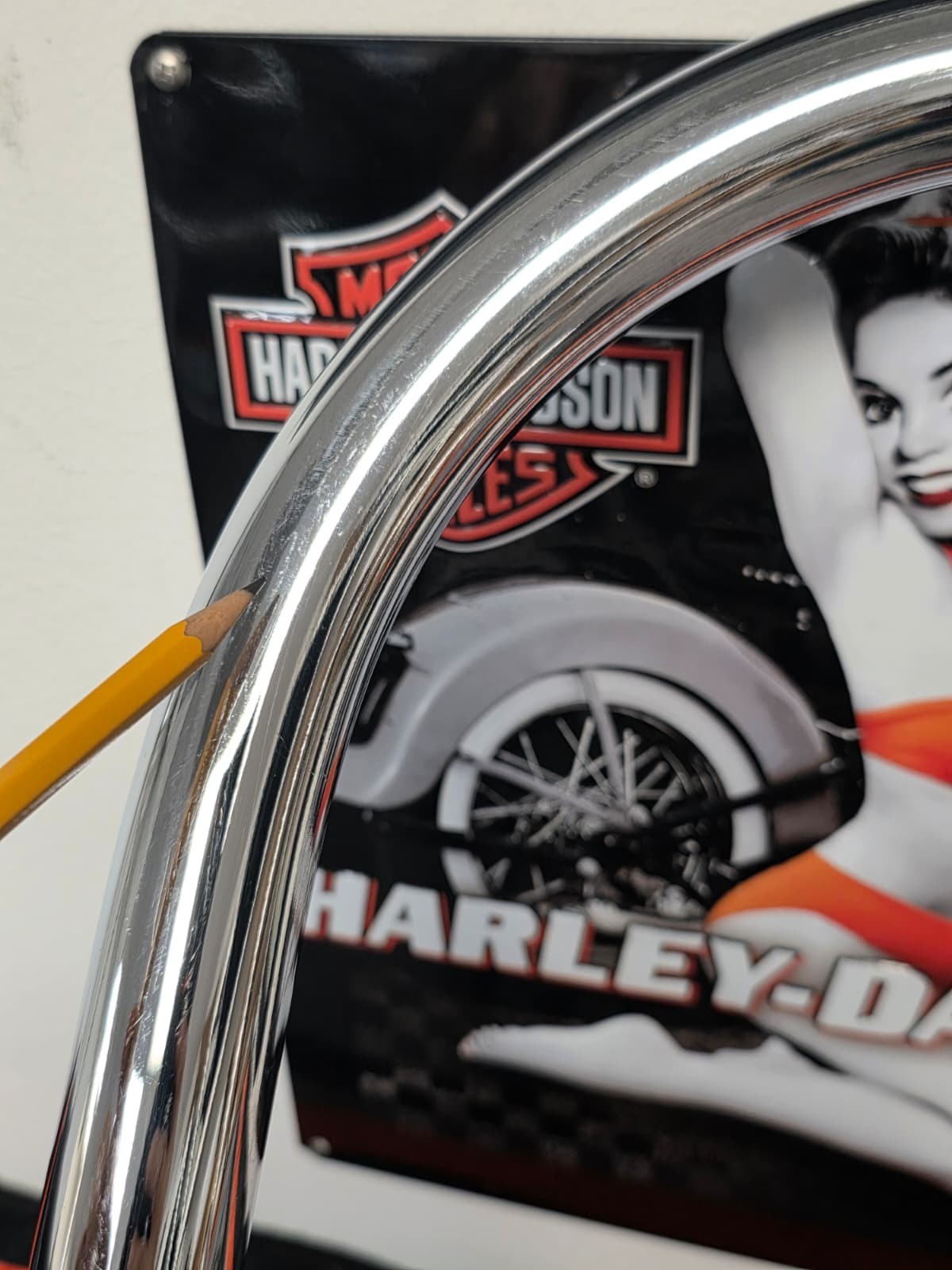 2006 - 2017 GENUINE HARLEY DAVIDSON DYNA ENGINE GUARD CHROME FXD FXDL FXDWG OEM