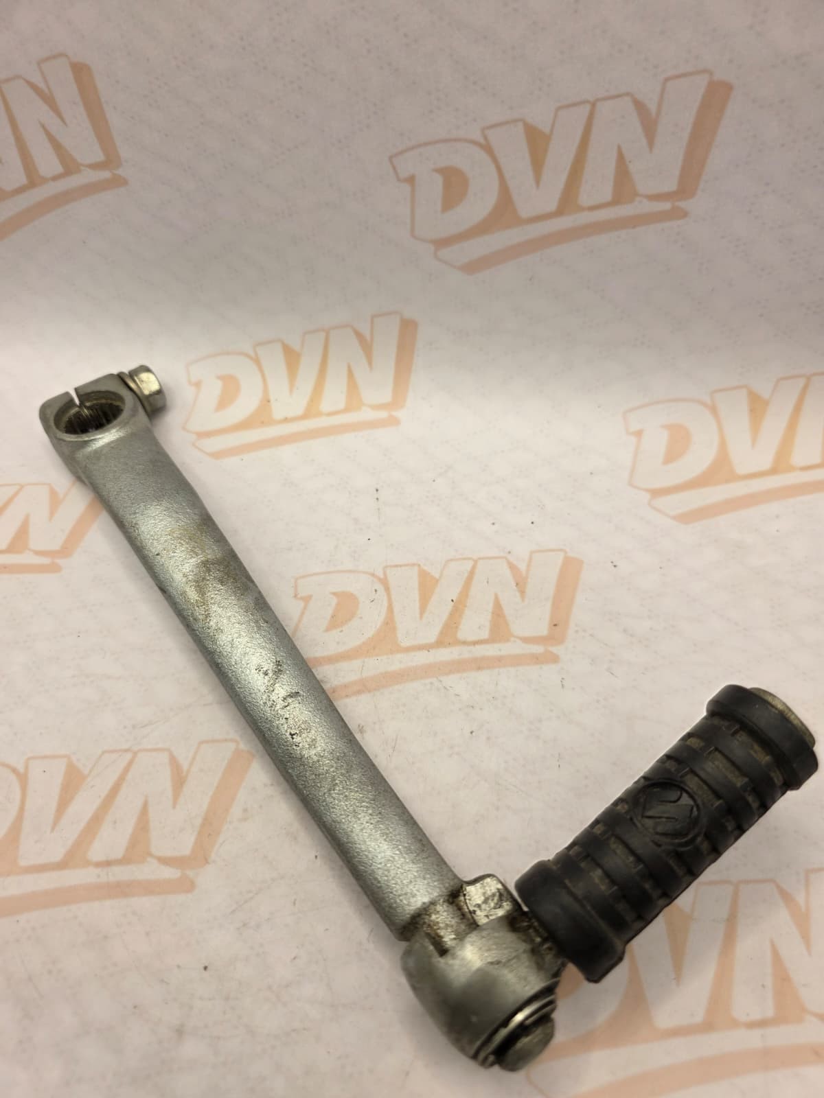 Honda 26300-30001 Kicker Lever Assy. TS250 1973-76 NOS OEM PP909