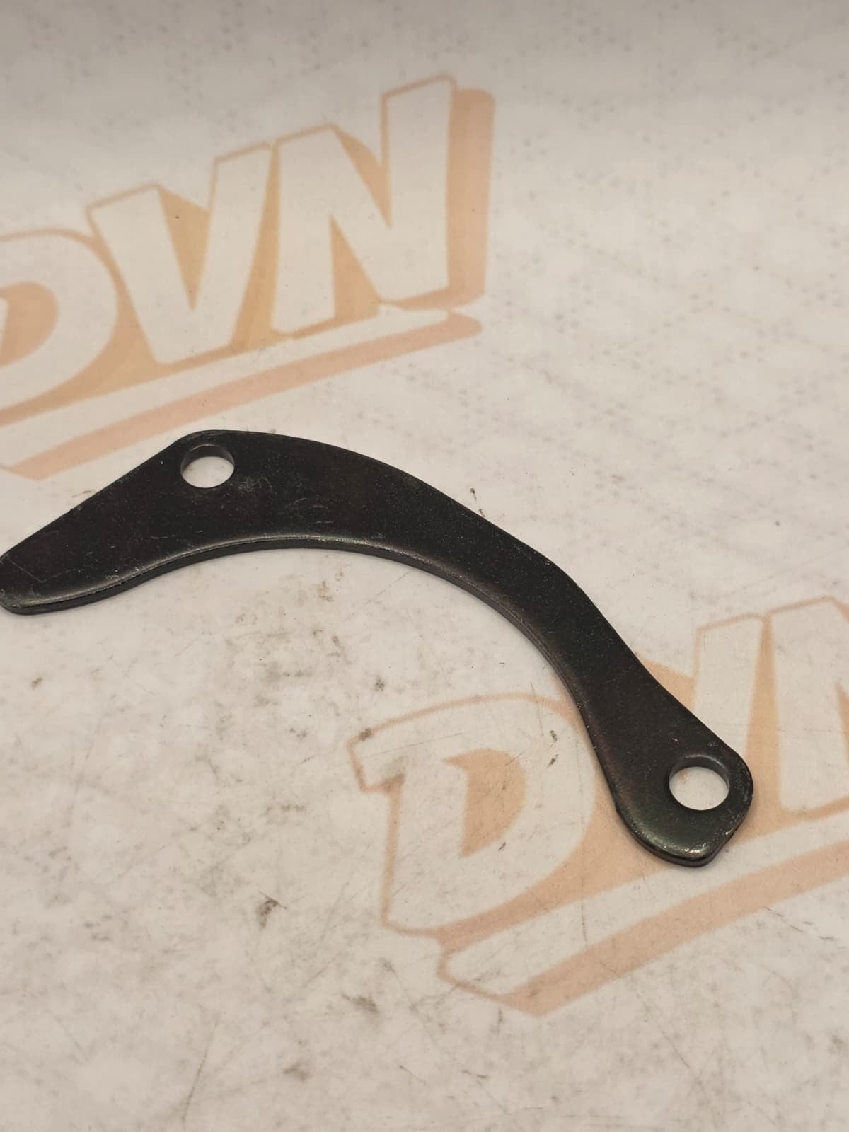 NOS GENUINE SUZUKI FRONT CHAIN PLATE 27641-25C00 NEW OEM FACTORY PART
