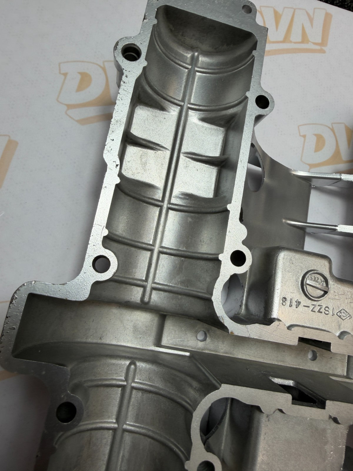 NOS Genuine Suzuki GS650 Cylinder Head Cover Valve Cover 11171-34200 OEM