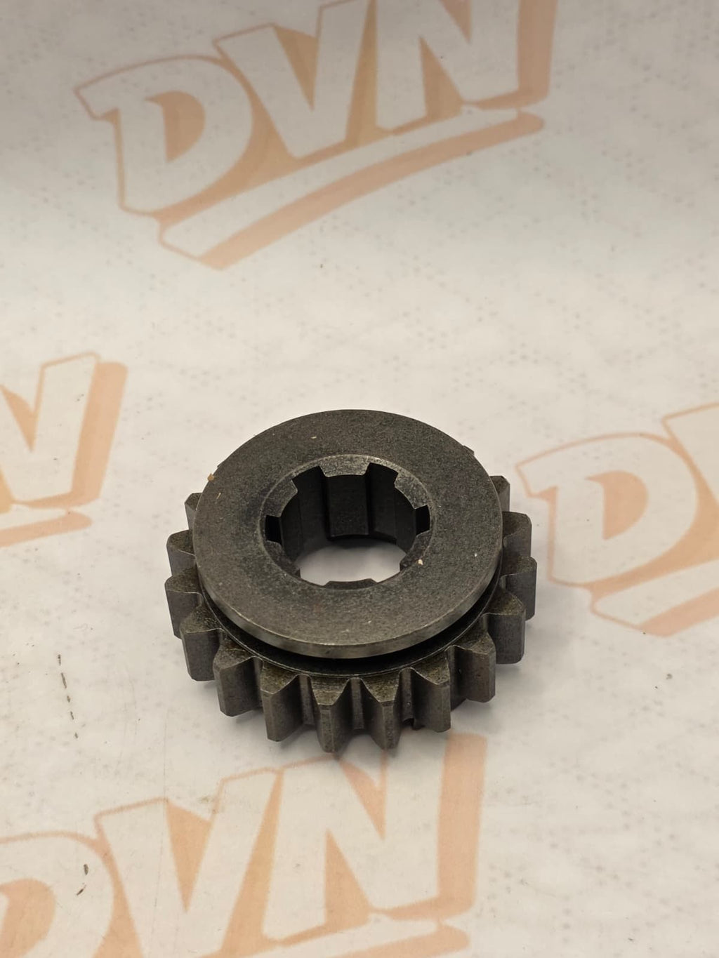 NOS SUZUKI OEM  TM400 TM250 FOURTH GEAR, DRIVEN  24351-16500