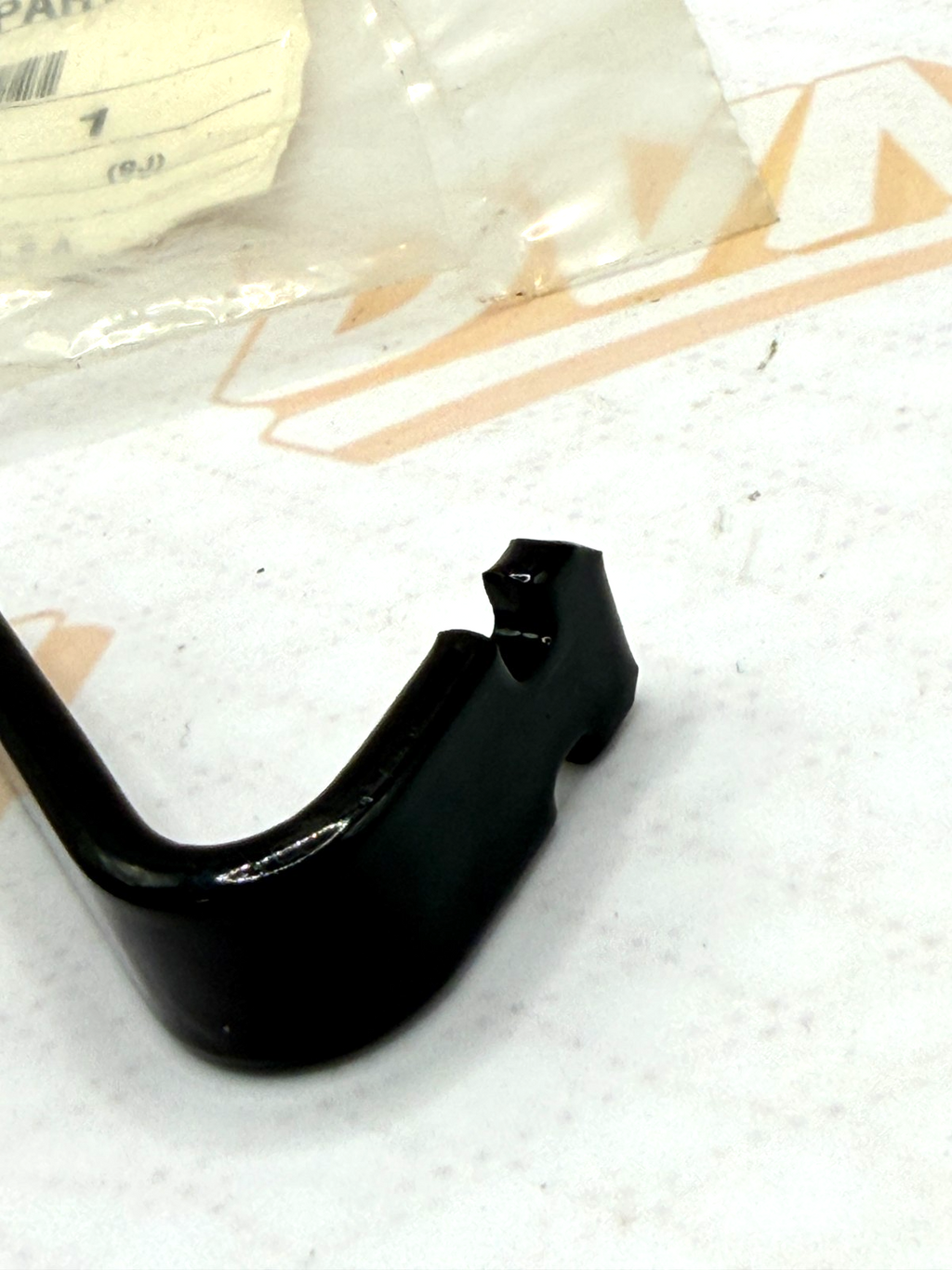 KAWASAKI OEM TAIL GATE HOOK KAF540 KAF540 KAF620 27012-1406