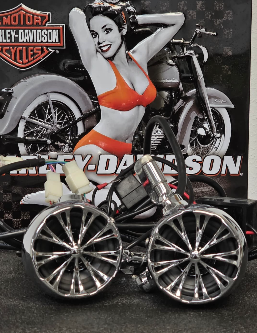 Kuryakyn Sound of Chrome Speaker CHROME FOR HARLEY