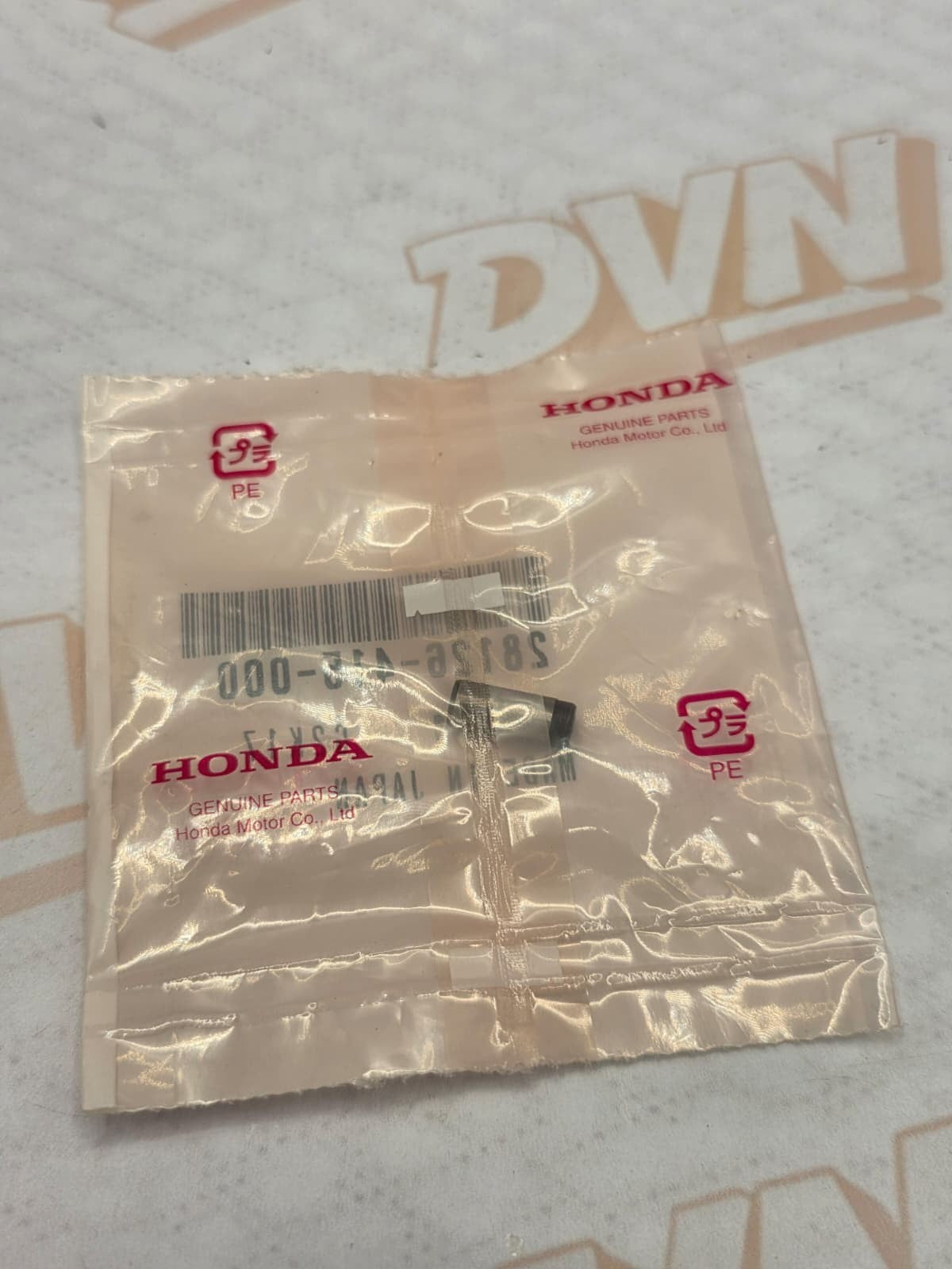 NOS HONDA VRF 750 GL 650 1100 1200 CX 650 CAP 28126-415-000 NEW OEM FACTORY PART