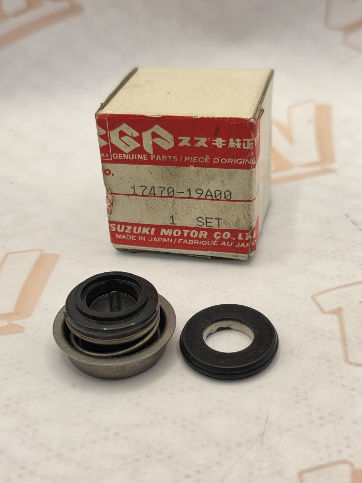 NOS OEM Suzuki Water Pump Seal 1985-2015 GS400 RF600 TL1000 17470-19A00