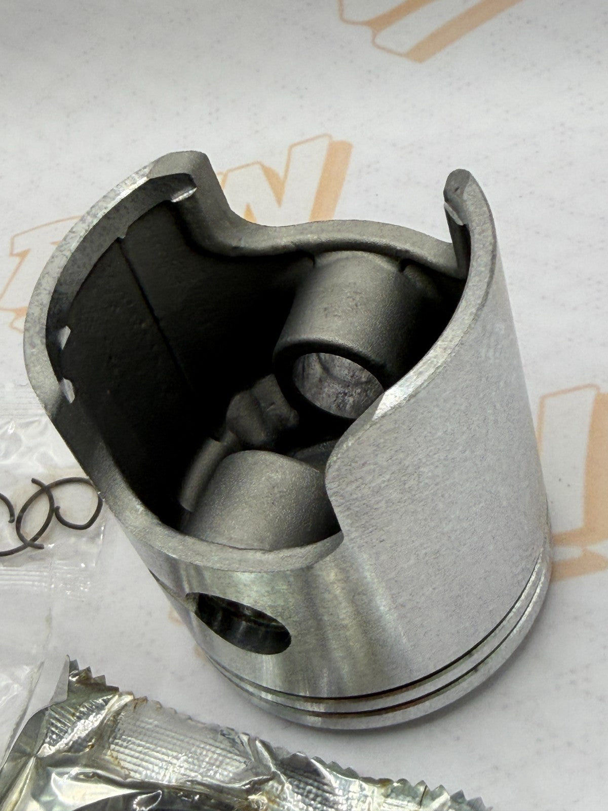 Suzuki 1977-1981 TS185 Piston and Ring Set 0.5mm Oversize 64.5mm