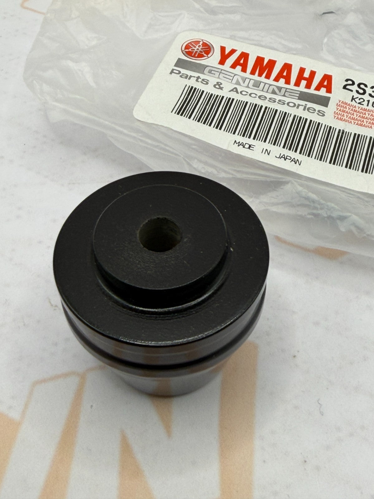 YAMAHA VMAX OEM GRIP END 2S3-26246-10