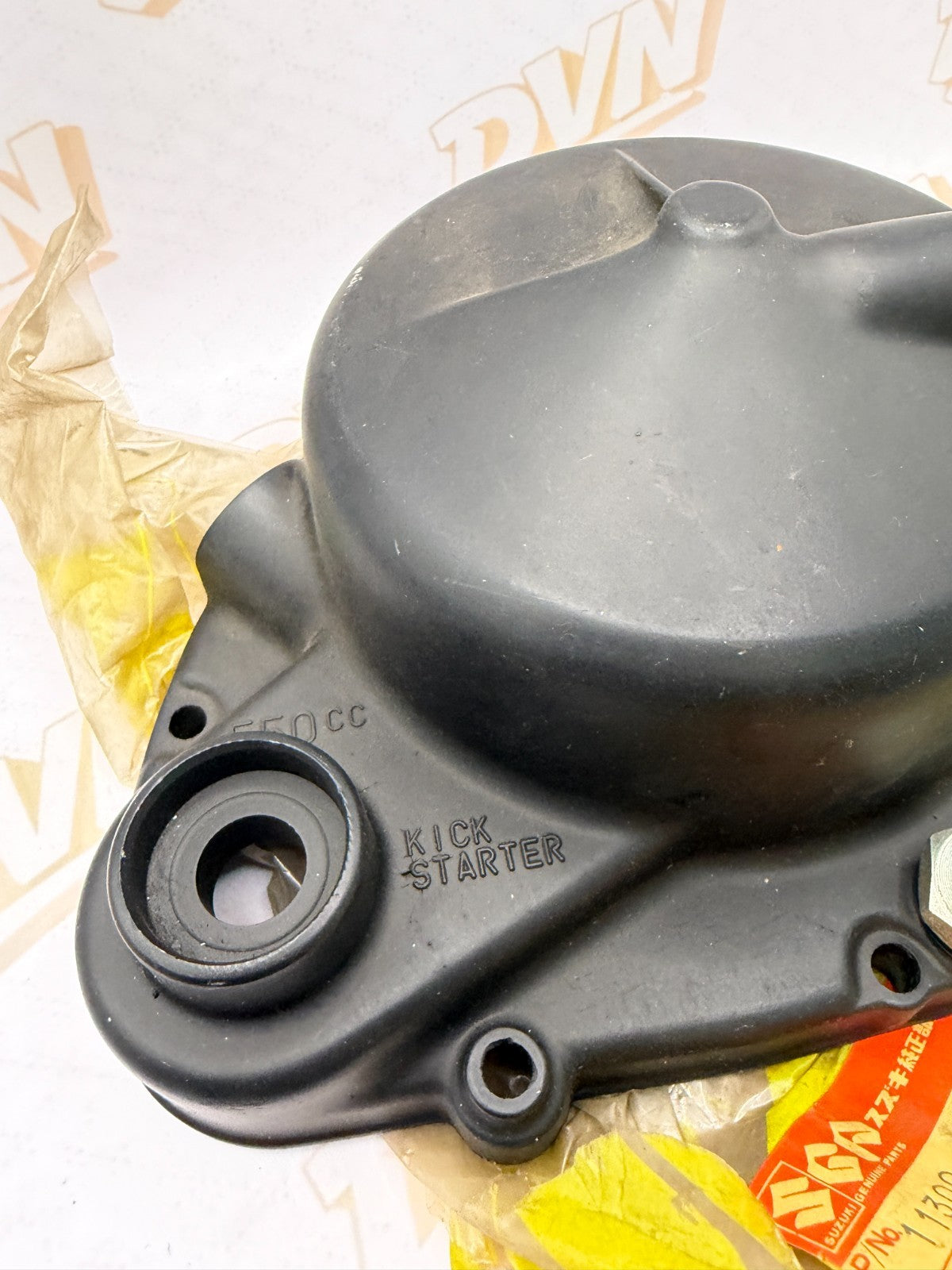 NOS 1975 Suzuki TC125 OEM Clutch Cover Engine Side Cover Assy 11300-28860