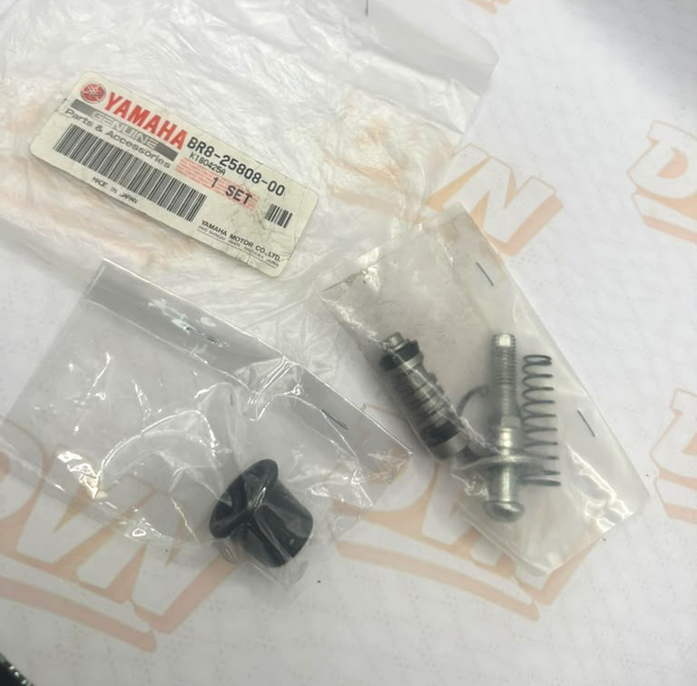 YAMAHA GENUINE  SET K180425A SET  BR8-25808-00