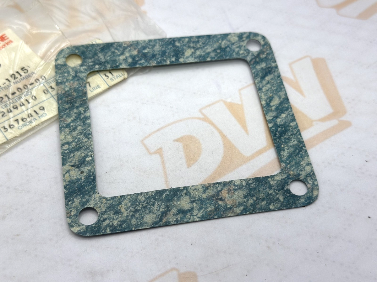 NOS OEM NEW YAMAHA VALVE SEAT GASKET DT250 DT360 DT400 MX360 MX250 363-13621-00