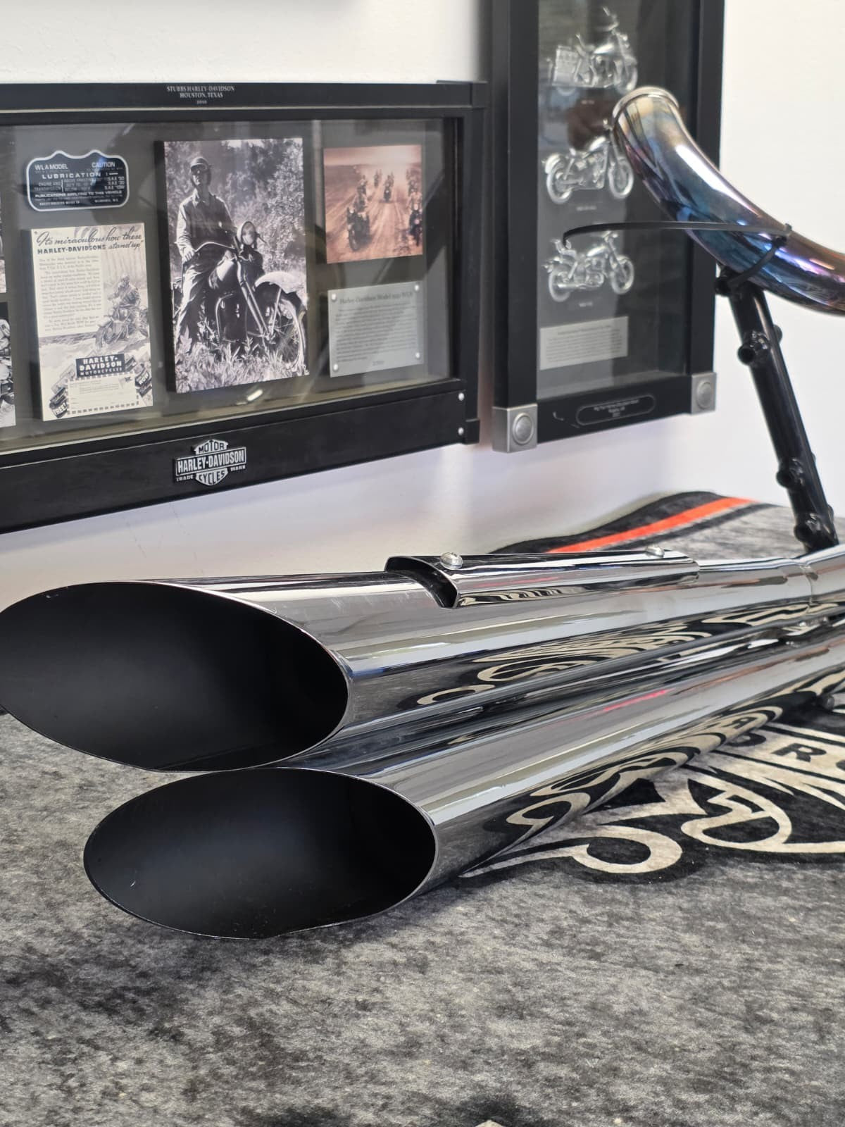 Vintage Hooker Exhaust For 84-99 Harley softail BAD BOY