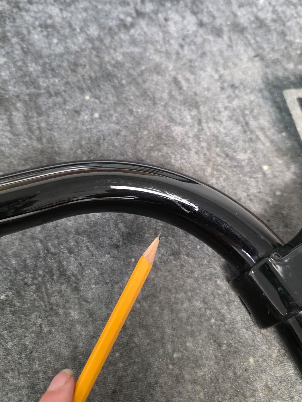 Highway Engine Guard Crash Bar Fit For HarleySoftail Heritage Classic18-2025 OEM