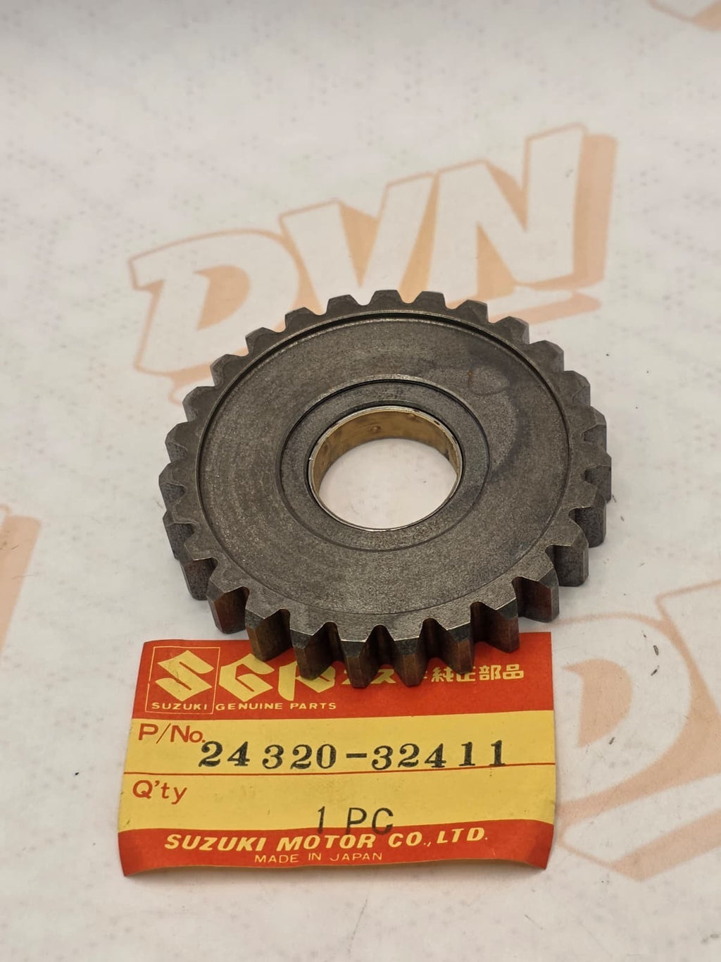 NOS 24320-32411 DR400/GN400/GN250/GZ250/TU250 Genuine Suzuki 27T 2nd Driven Gear