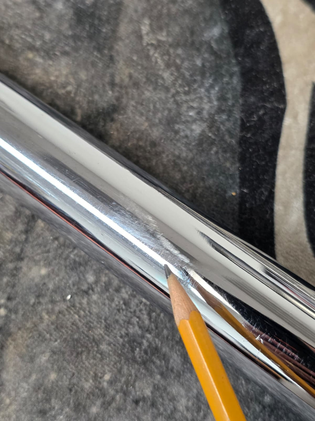 Highway Engine Guard Crash Bar For Harley softail 00-17 SPRINGER,FATBOY,BREAKOUT