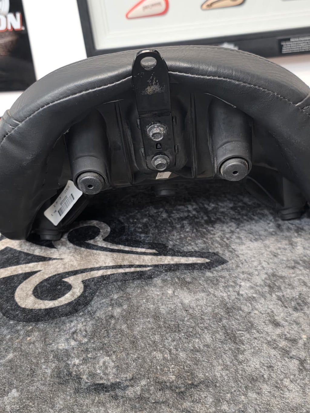 OEM Genuine Harley-Davidson Softail FLS,FXS BLACK LINES Slim Seat Solo 18-21