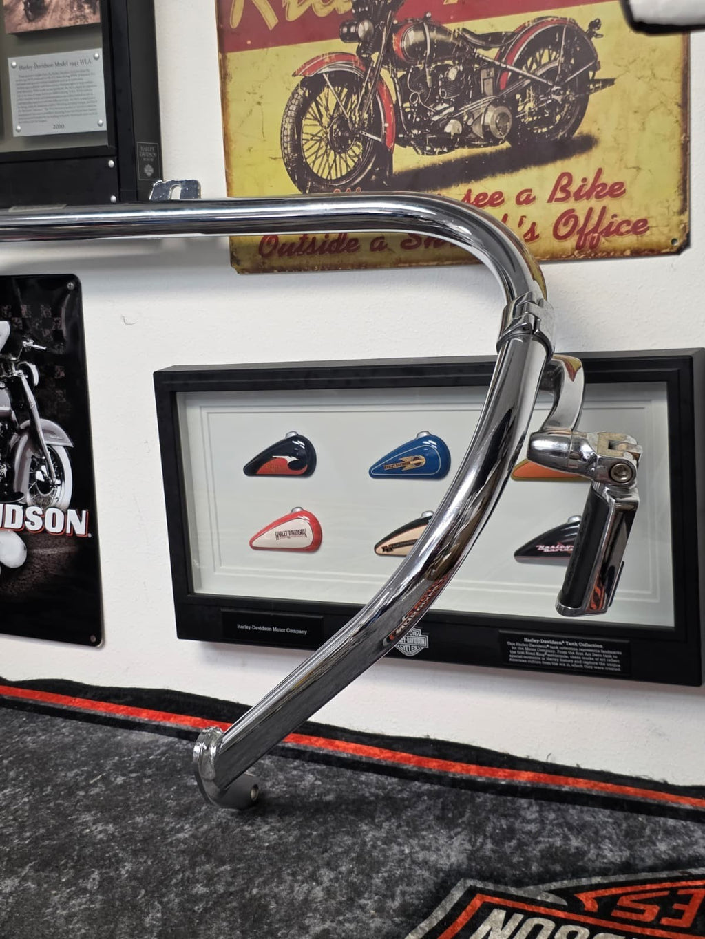 00-2003 Harley DAVISON Softail Engine Guard Crash Cage Bar CHROME