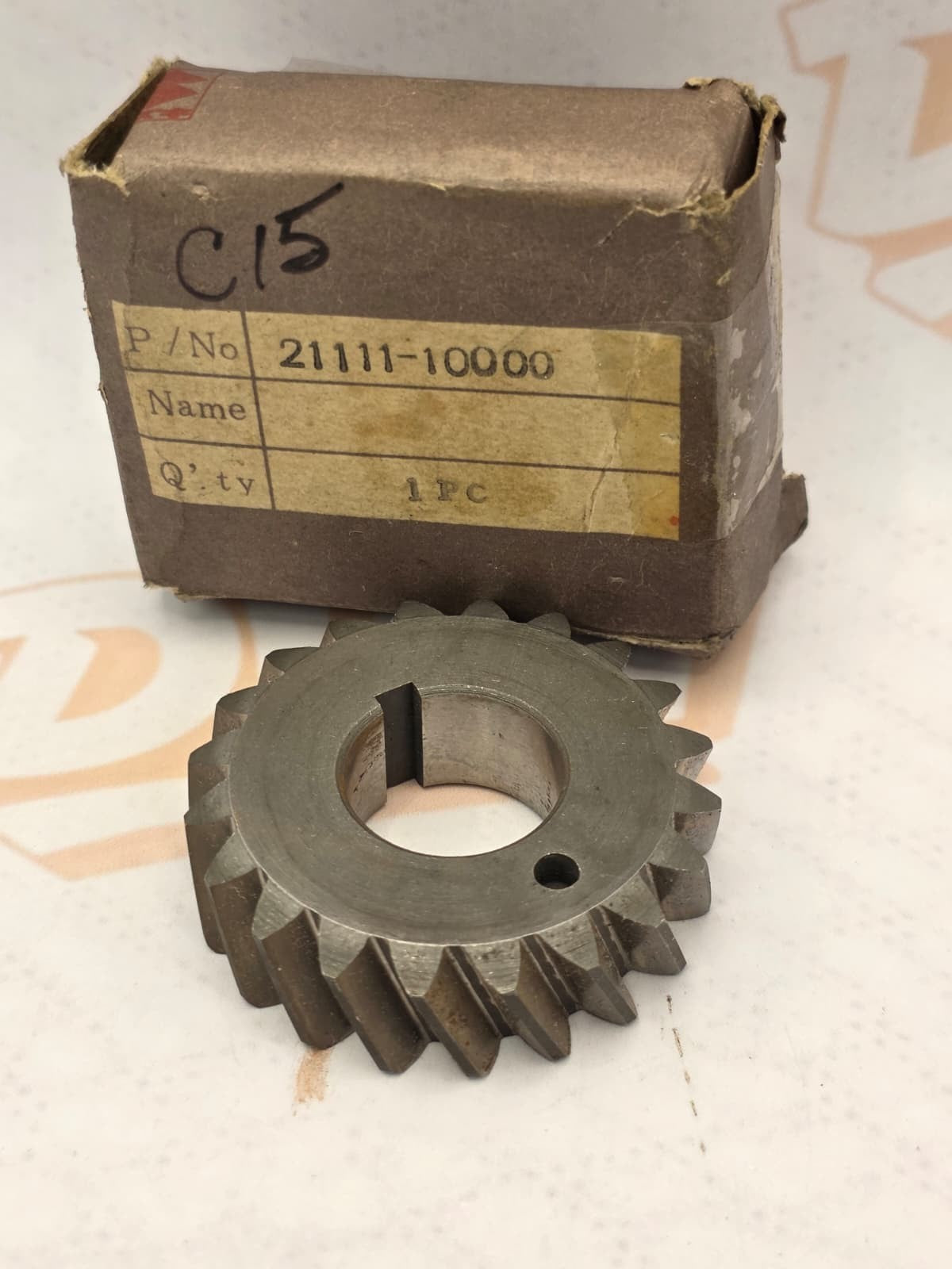 Suzuki 200cc T200 TC200 Primary Gear Drive NOS Genuine Japan 21111-10000