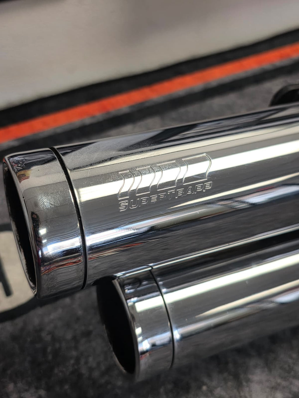 HARLEY-DAVIDSON SPRINGER SOFTAIL  EFI COMPLETE EXHAUST SYSTEM PIPE SUPERTRAPP