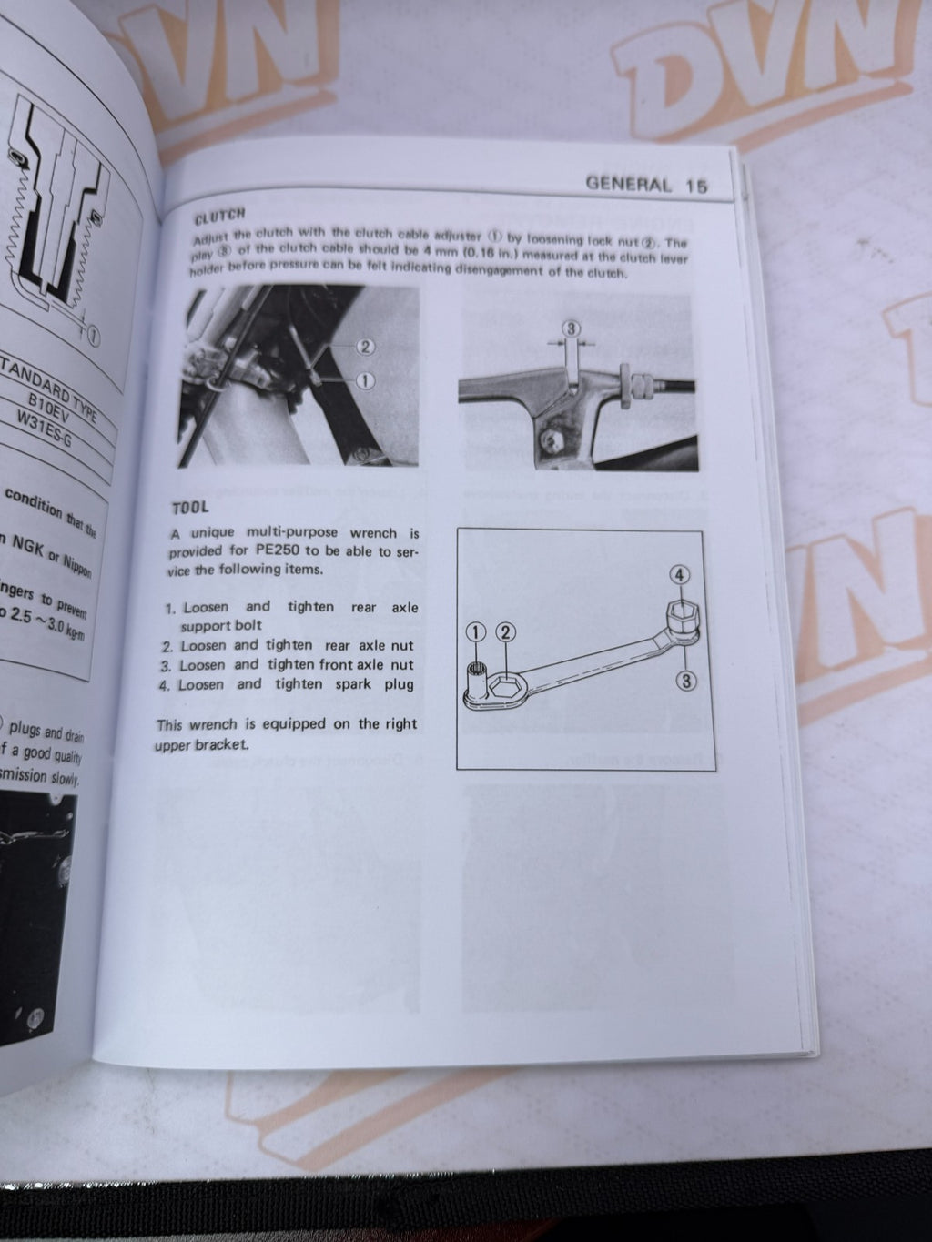 Suzuki PE250 owners manual  1979 PE250
