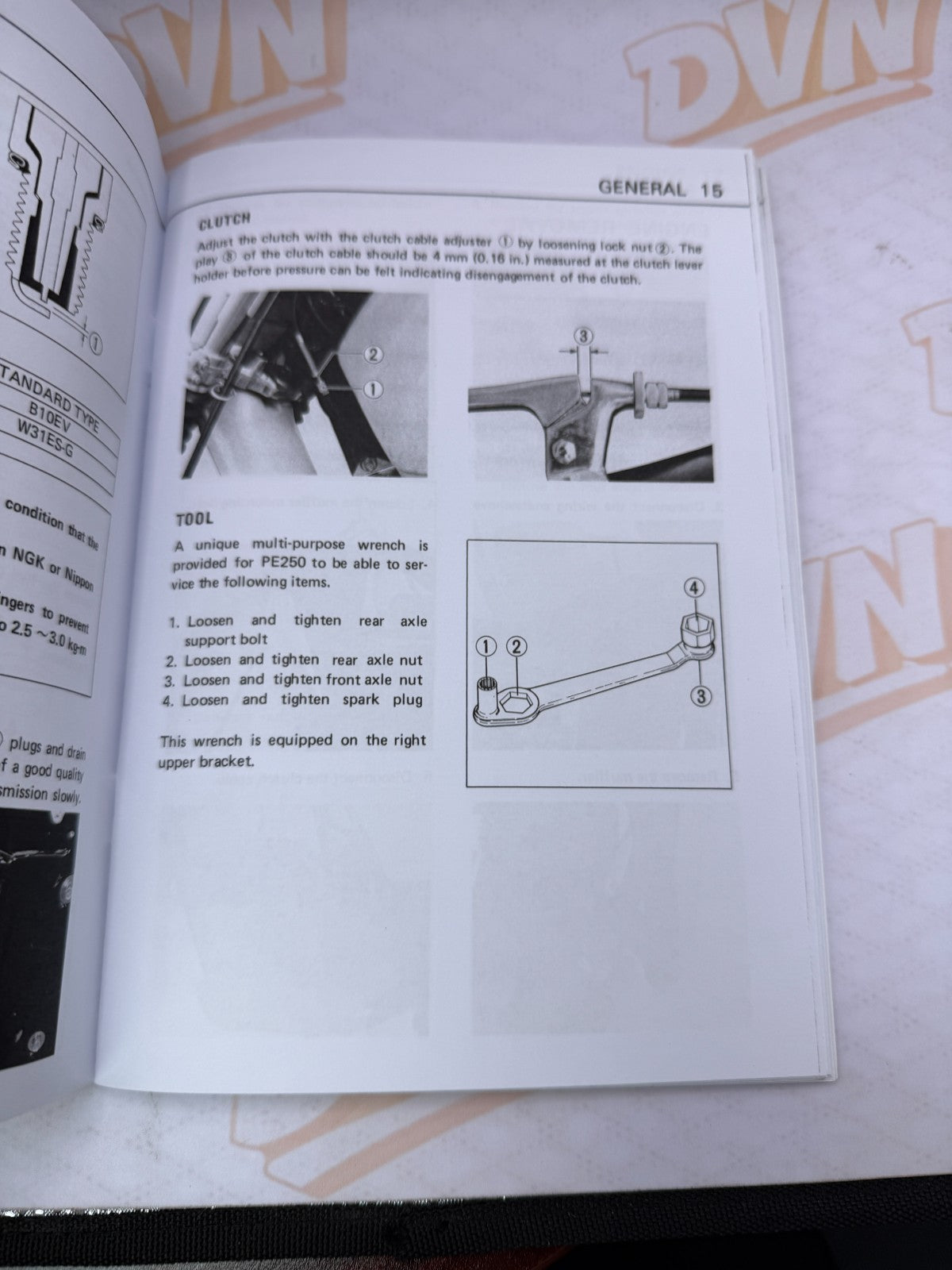 Suzuki PE250 owners manual  1979 PE250