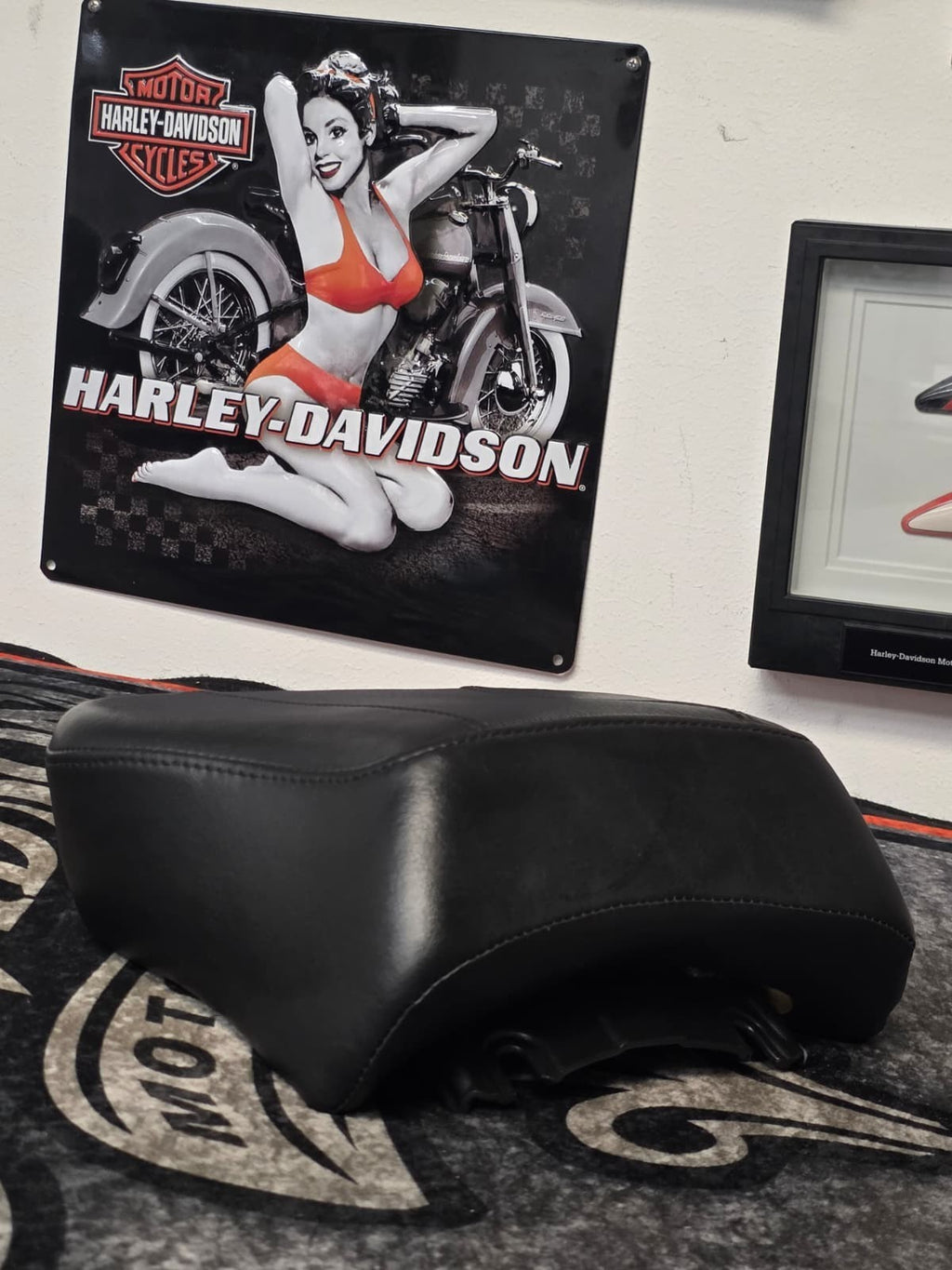 05-17 Harley-Davidson Heritage,deluxe,Softail models Passenger Pillion Seat OEM