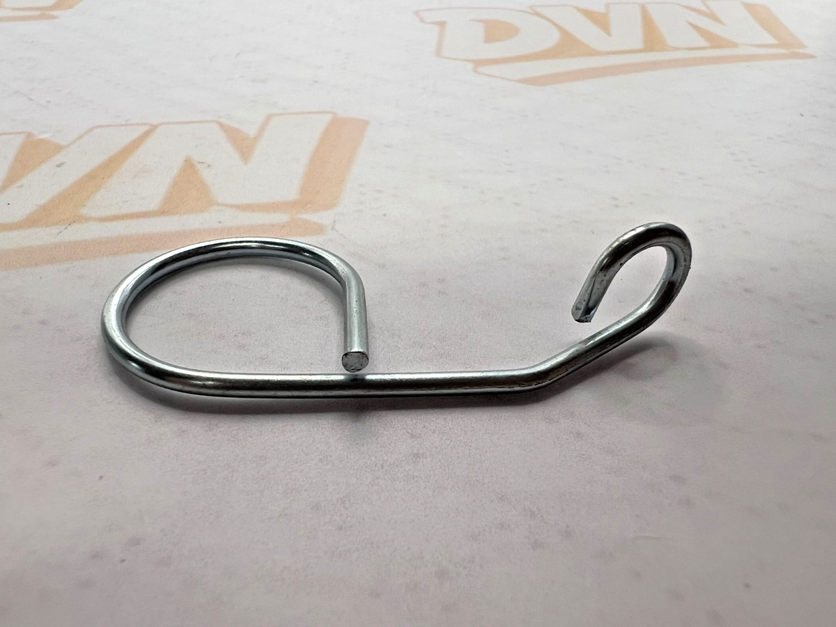 1982 SUZUKI 82 DR250 DR 250 DR250Z - DECOMPRESSION CABLE GUIDE