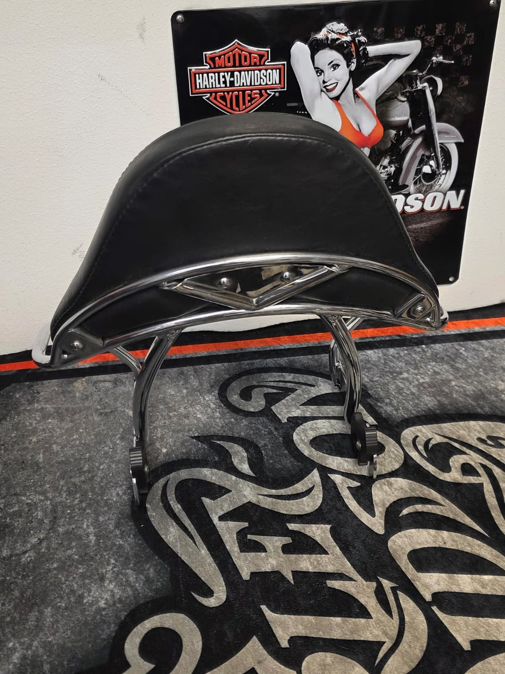 OEM Harley Davidson Softail Heritage Springer  Passenger Backrest 97-03