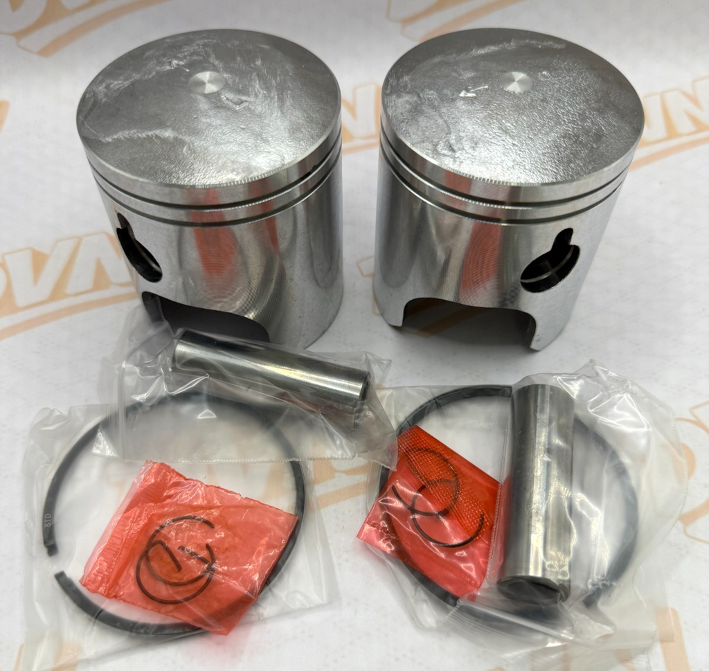 Suzuki 1969- 1975 GT500 T500 70.00MM STANDARD SIZE PISTON AND RING SET