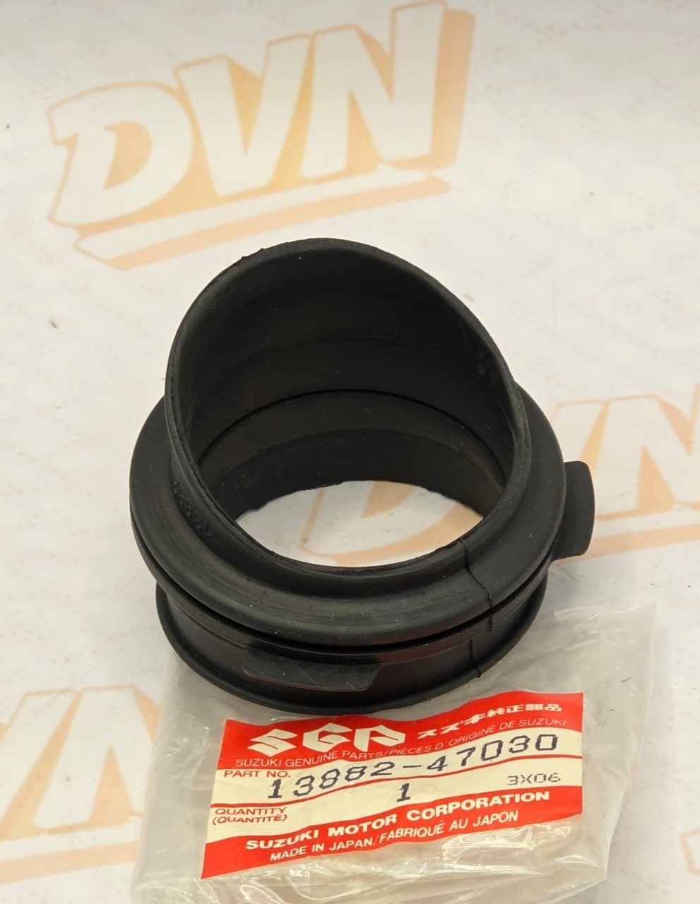 NOS GENUINE  SUZUKI GS500 82-83 AIR CLEANER OUTLET HOSE 13882-47030