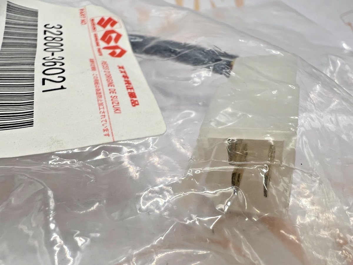 NOS OEM Suzuki GT500 Rectifier Assy 1976-1977 NEW GT 500 RECTIFIER 32800-36021