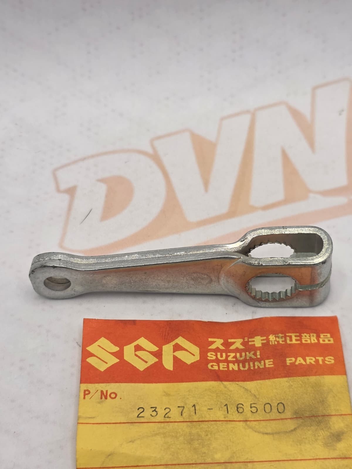 OEM SUZUKI CLUTCH ARM TS100,TS125,TS185,DS100,DS125,DS185 23271-29300