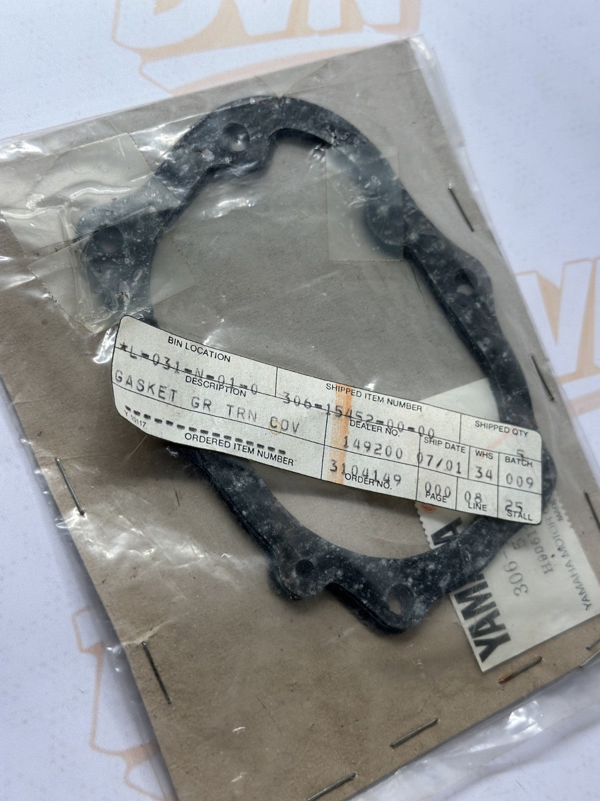 New OEM Yamaha 306-15452-00-00 Gear Cover Gasket Qty 1 NOS