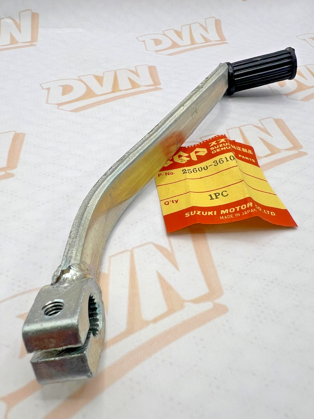 Suzuki 25600-36100 - LEVER ASSY, GEAR SHIFTING