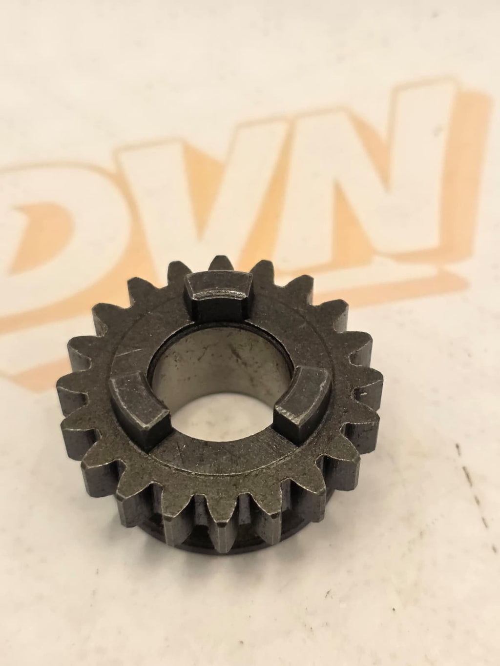 SUZUKI FR50/FR50X TRANSMISSION THIRD DRIVE GEAR NOS 24231-35000