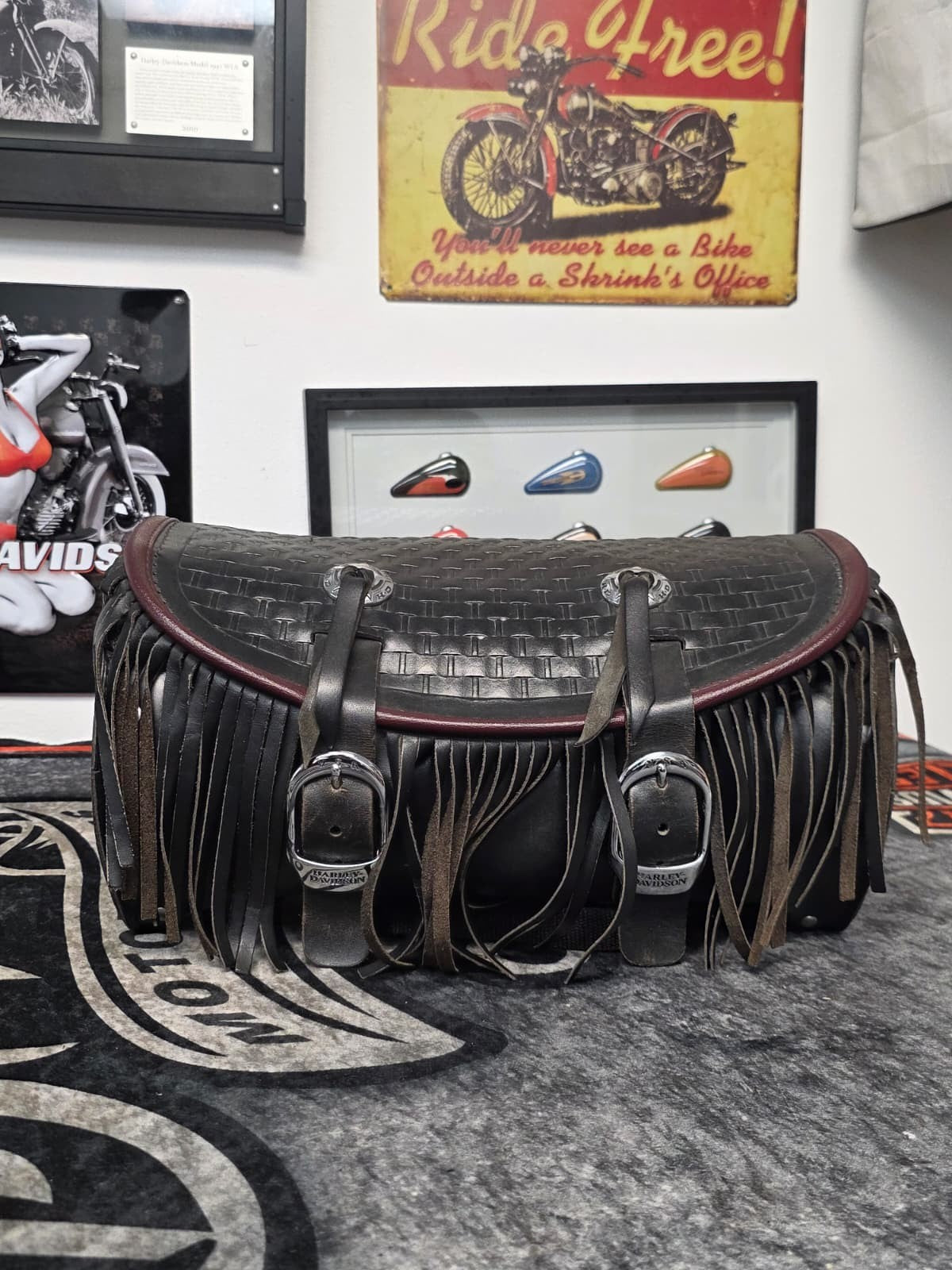OEM HarleyFLSTS Heritage Springer ANNIVERSARY 95 Leather Luggage Rack Bag BROWN