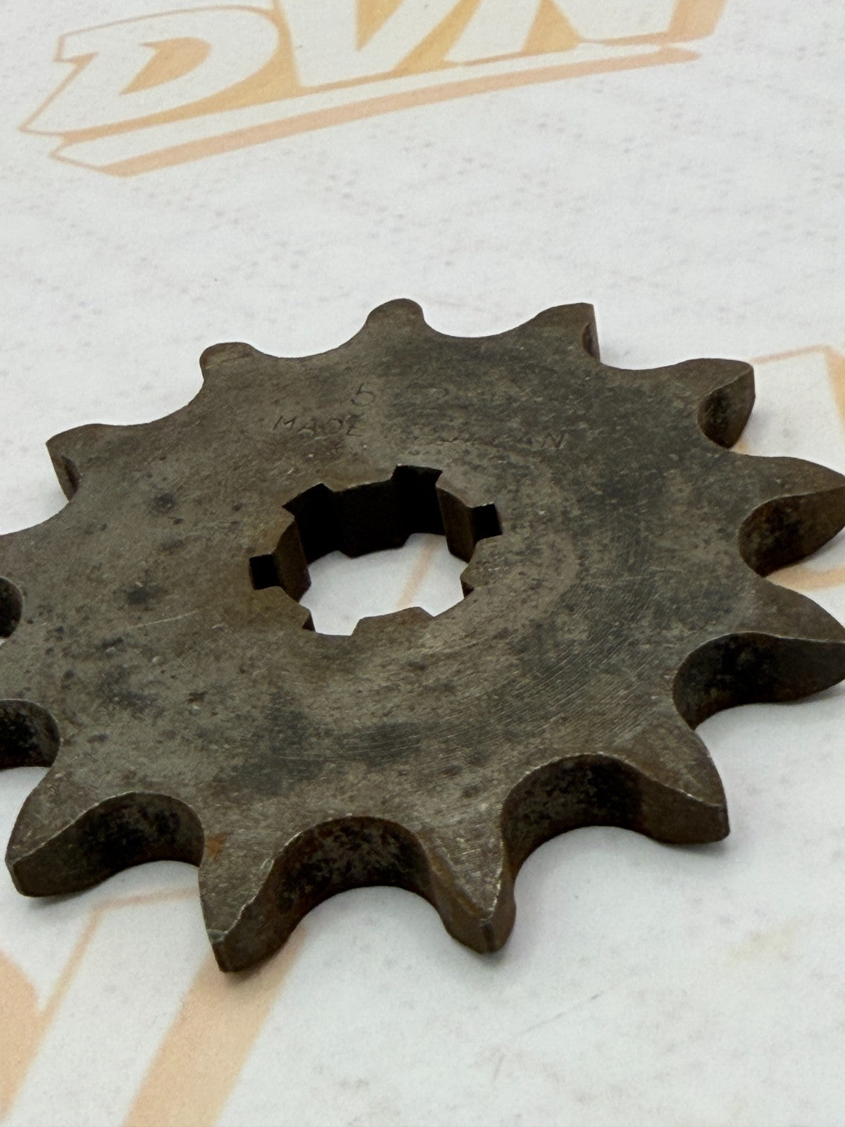 NOS Suzuki 1966-1968 T20 TC250 X6 SUPER6 13t Sprocket 27511-11700