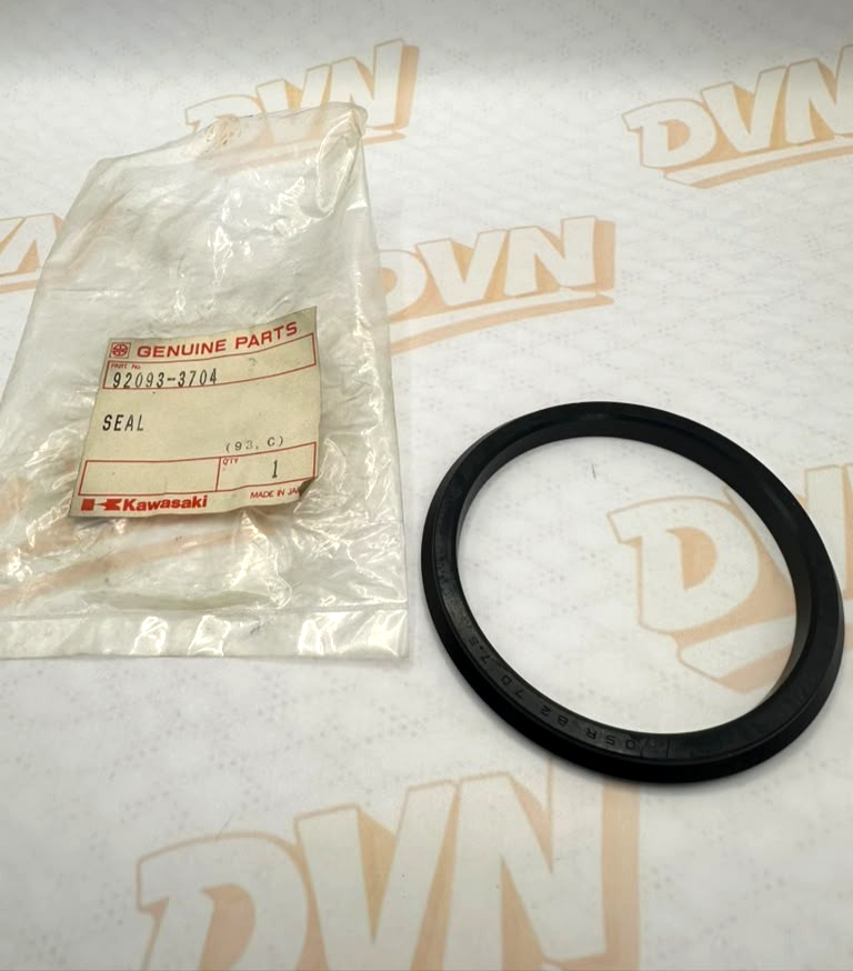 KAWASAKI  SEAL,OSR70X82X7.5   92093-3704