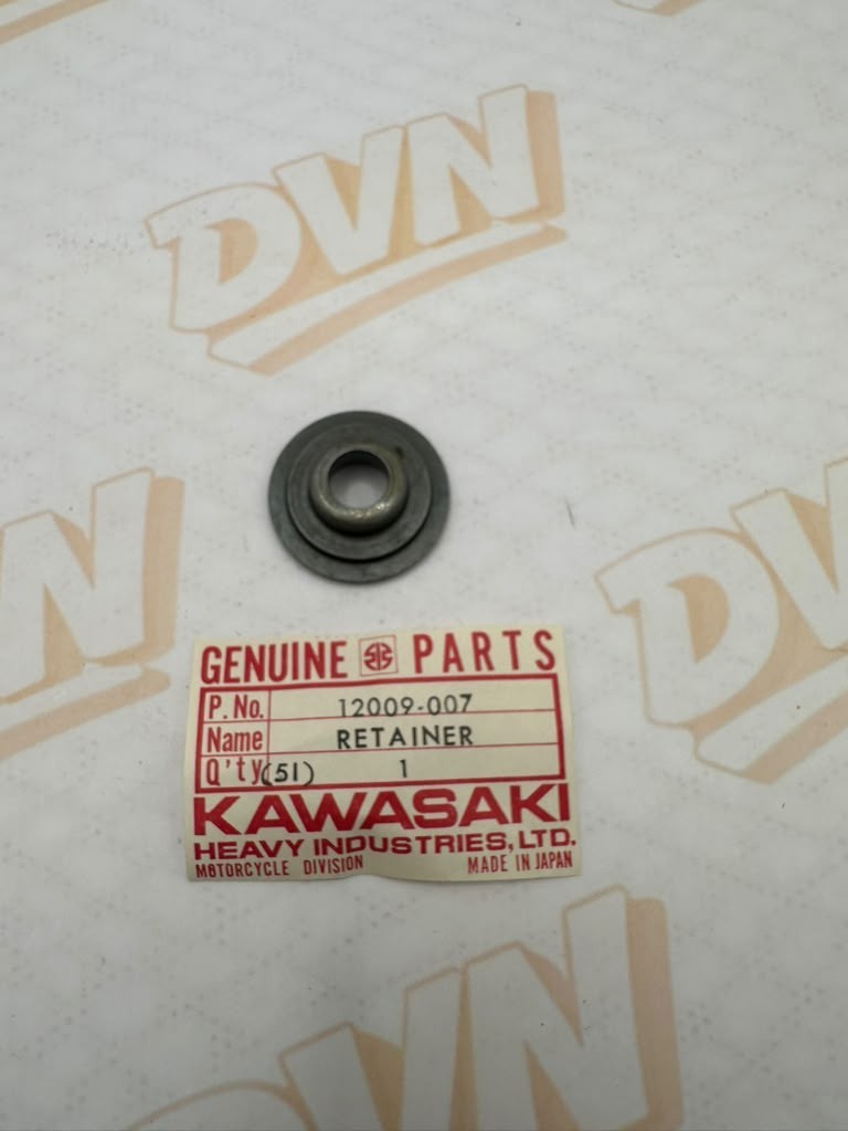 NEW Genuine OEM Kawasaki NOS Retainer 12009-007
