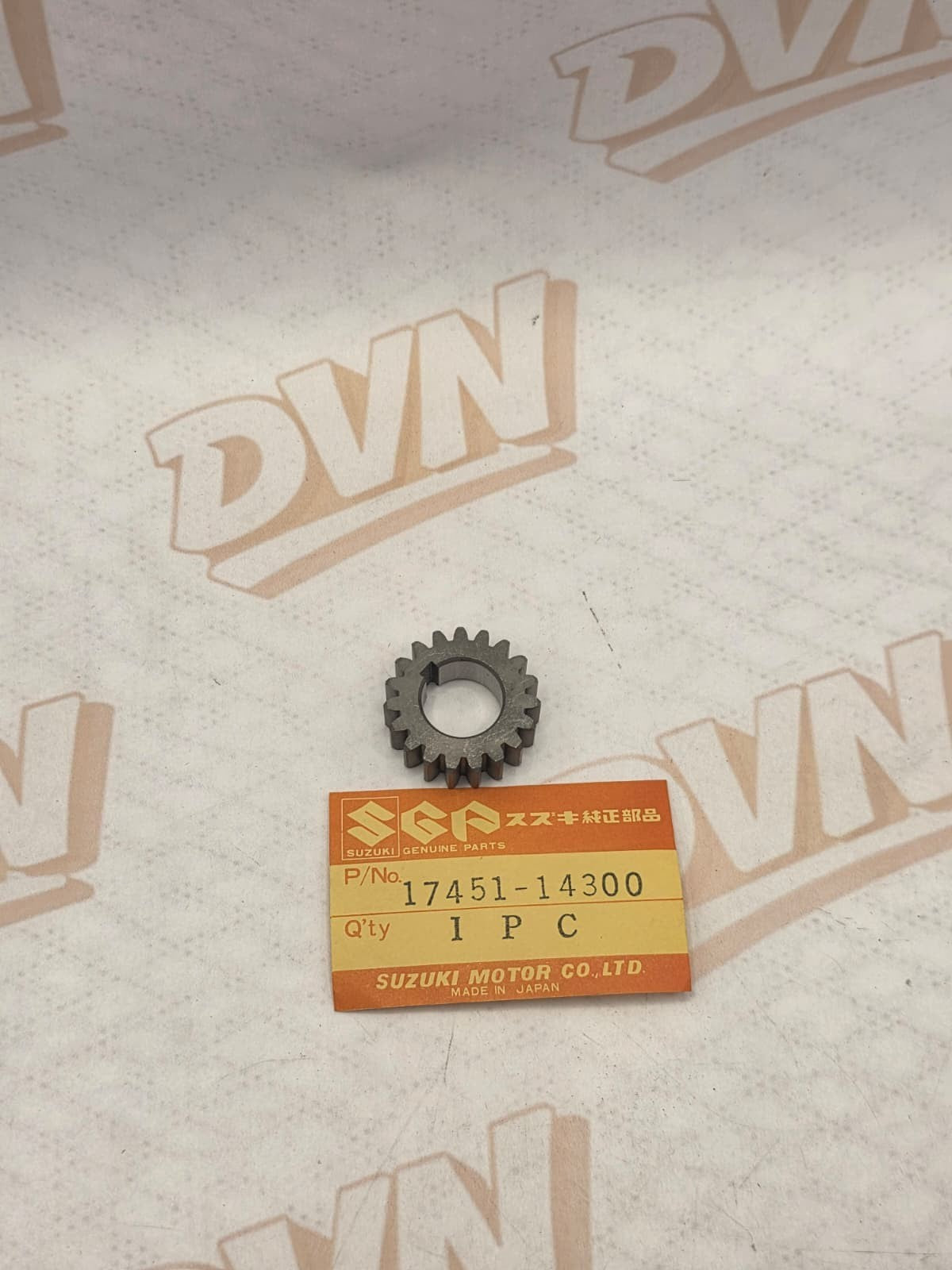 NOS Suzuki 82-85 RM125 82-85 RM250 Water Pump Gear Drive Genuine OEM 17451-14300