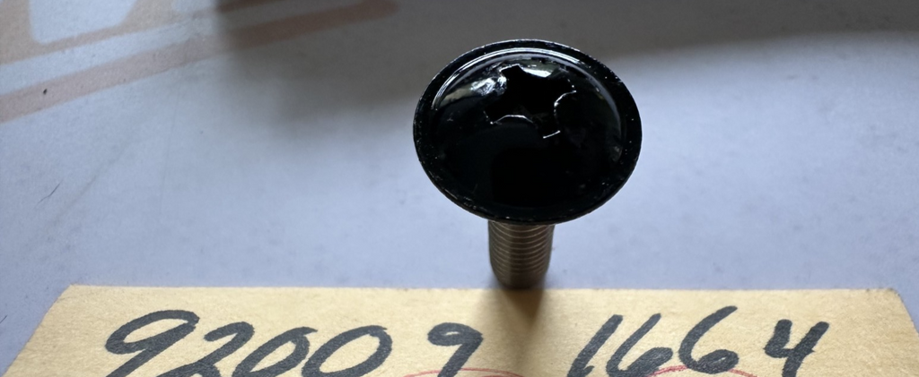 OEM Kawasaki 92009-1664 Screw NOS
