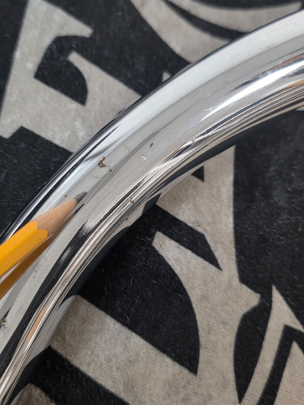 2006 - 2017 GENUINE HARLEY DAVIDSON DYNA ENGINE GUARD CHROME FXD FXDL FXDWG OEM