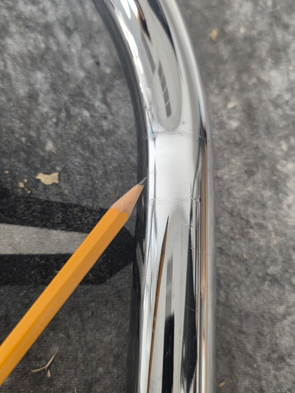 Highway Engine Guard Crash Bar For Harley TOURING MODLES 09-Up OEM