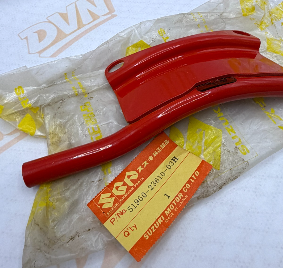 SUZUKI OEM BRACKET TURN SIGNAL LAMP B; B MODEL 1976-77 A100 51960-23610-03H