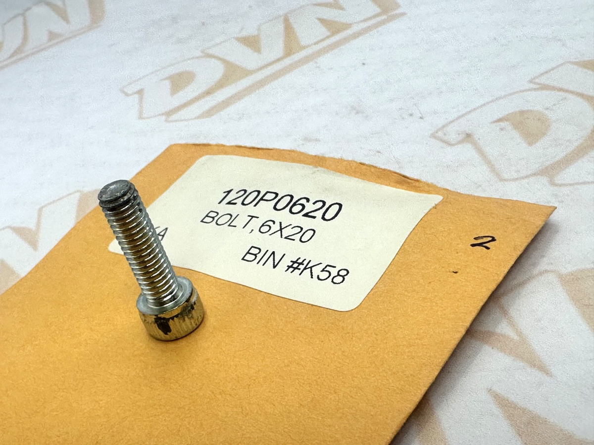 Kawasaki Bolt (6 x 20), 120P0620