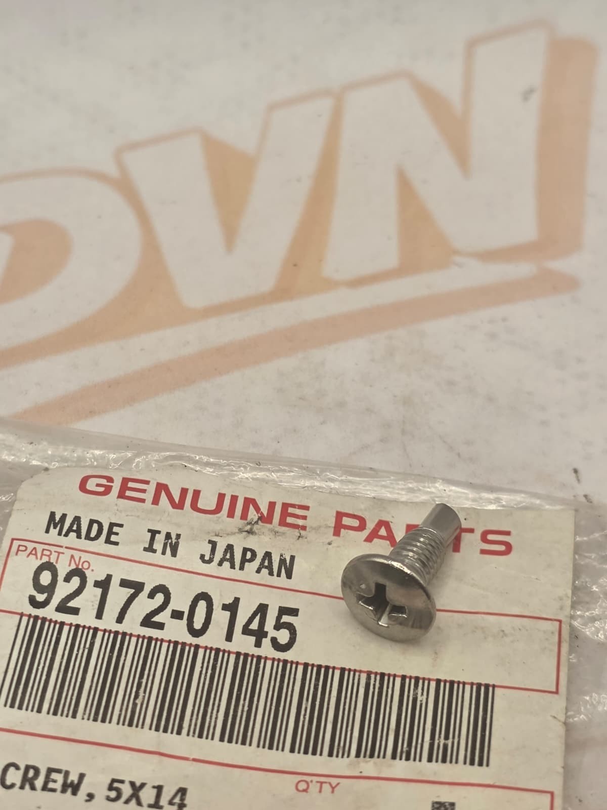 NOS GENUINE Kawasaki SCREW,5X14 VULCAN 1500 VN1500D CLASSIC OEM 92172-0145