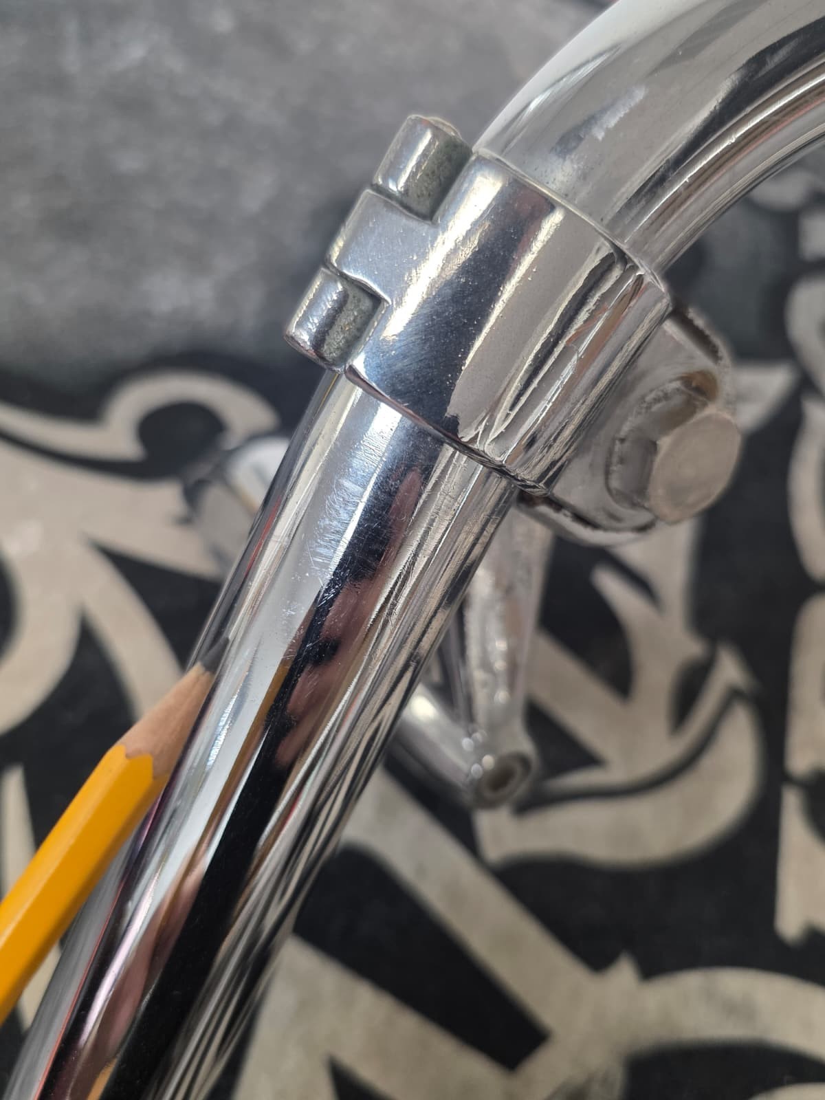 Engine Guard Highway Crash Bar Fit For Harley Touring MODELS 09-UP Chrome OEM