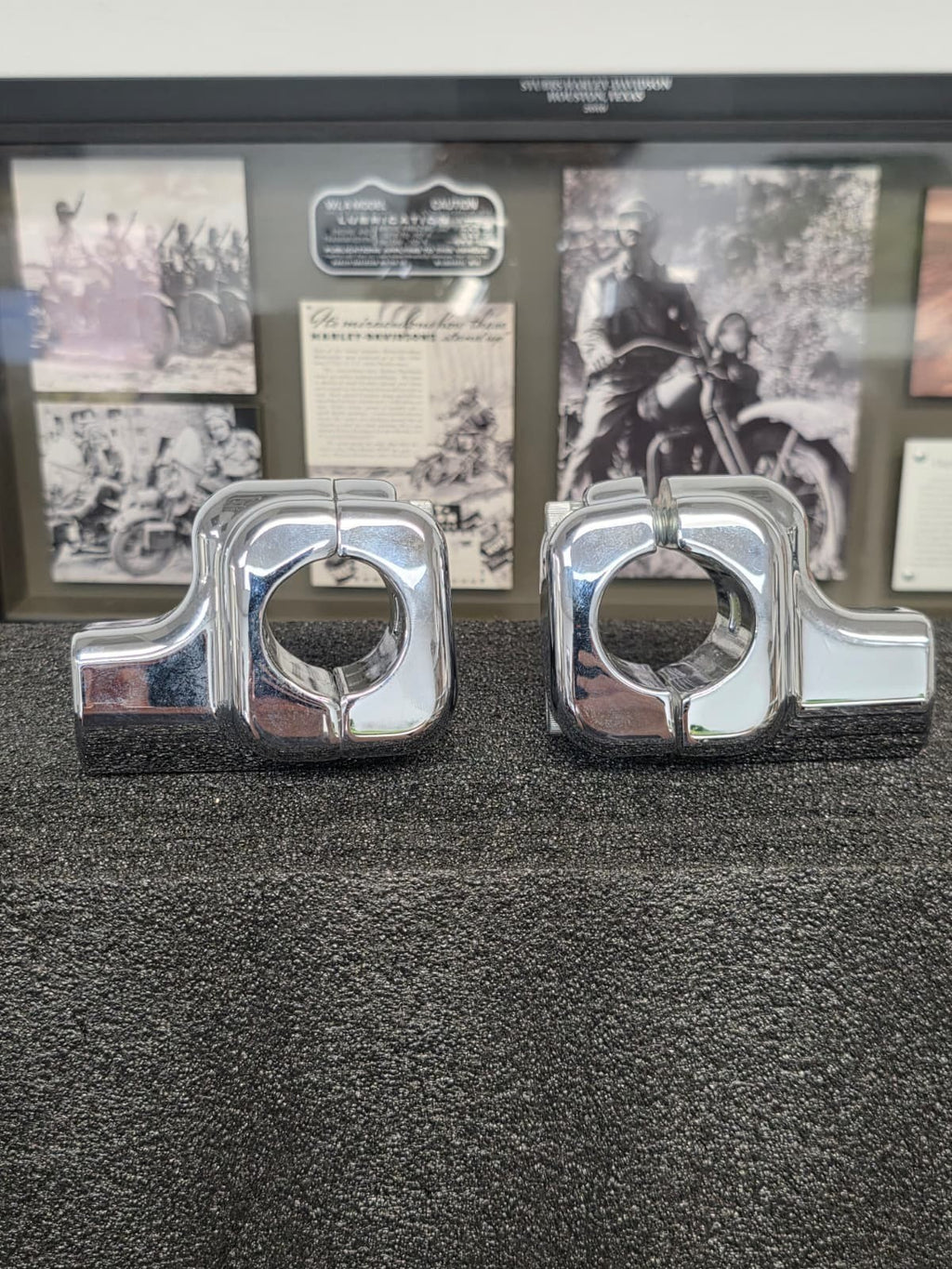 HarleyDavidson 56887-07/09 Softail Sportster Chrome Handlebar Risers Genuine OEM