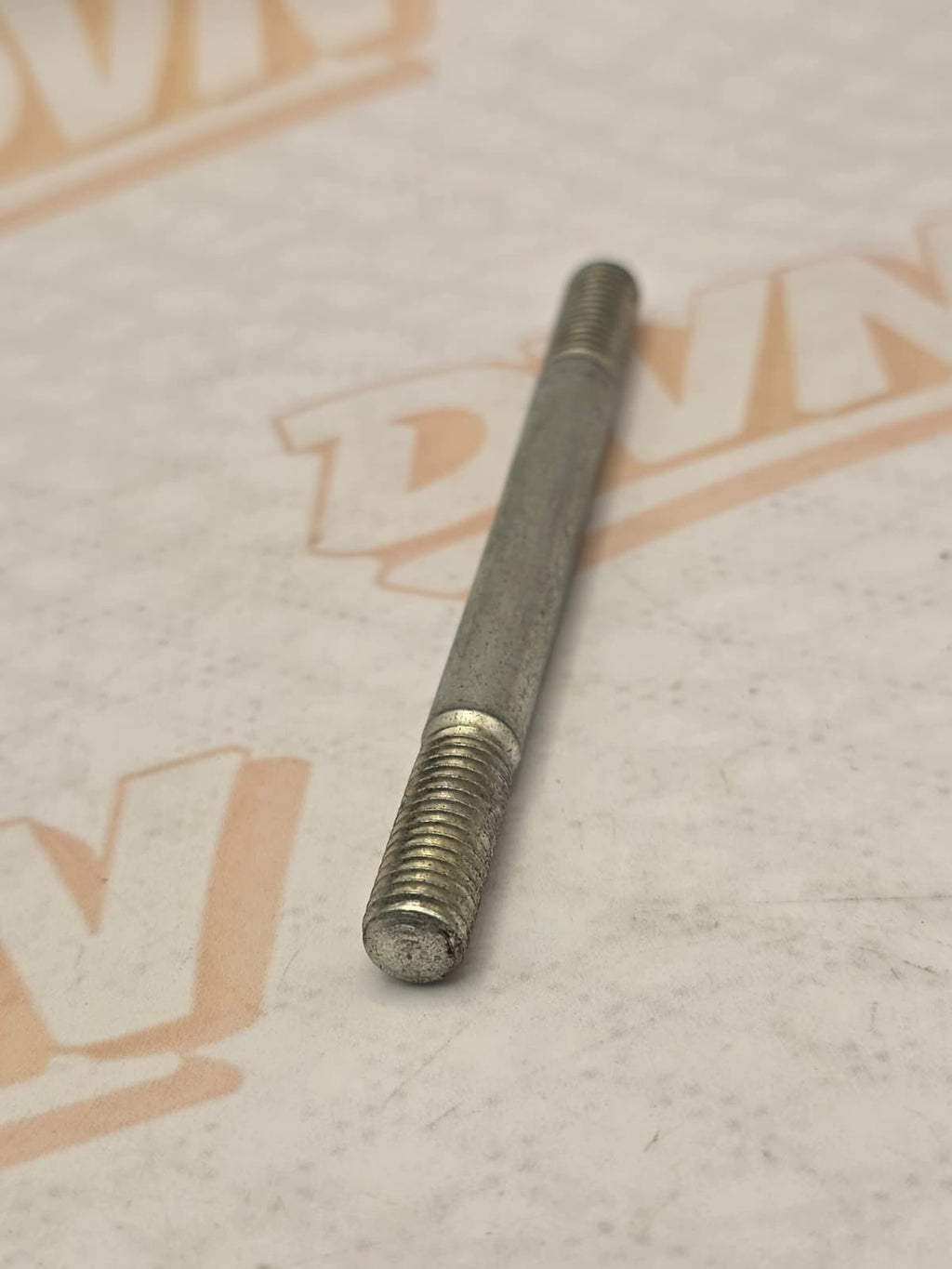 NOS OEM ORIGINAL HONDA CA72 CA77 CB72 CB77 CL72 CL77 STUD BOLT 92700-08096-30