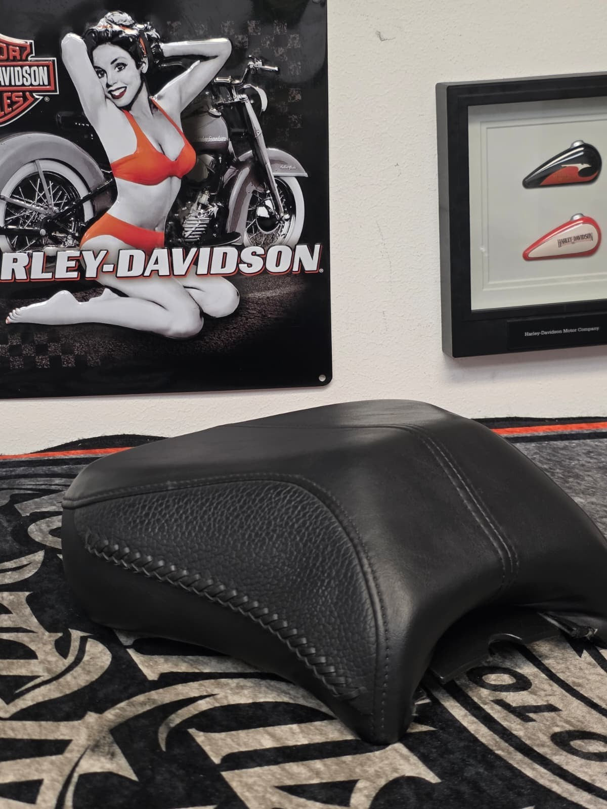 05-17 Harley-Davidson Heritage,deluxe,Softail models Passenger Pillion Seat OEM